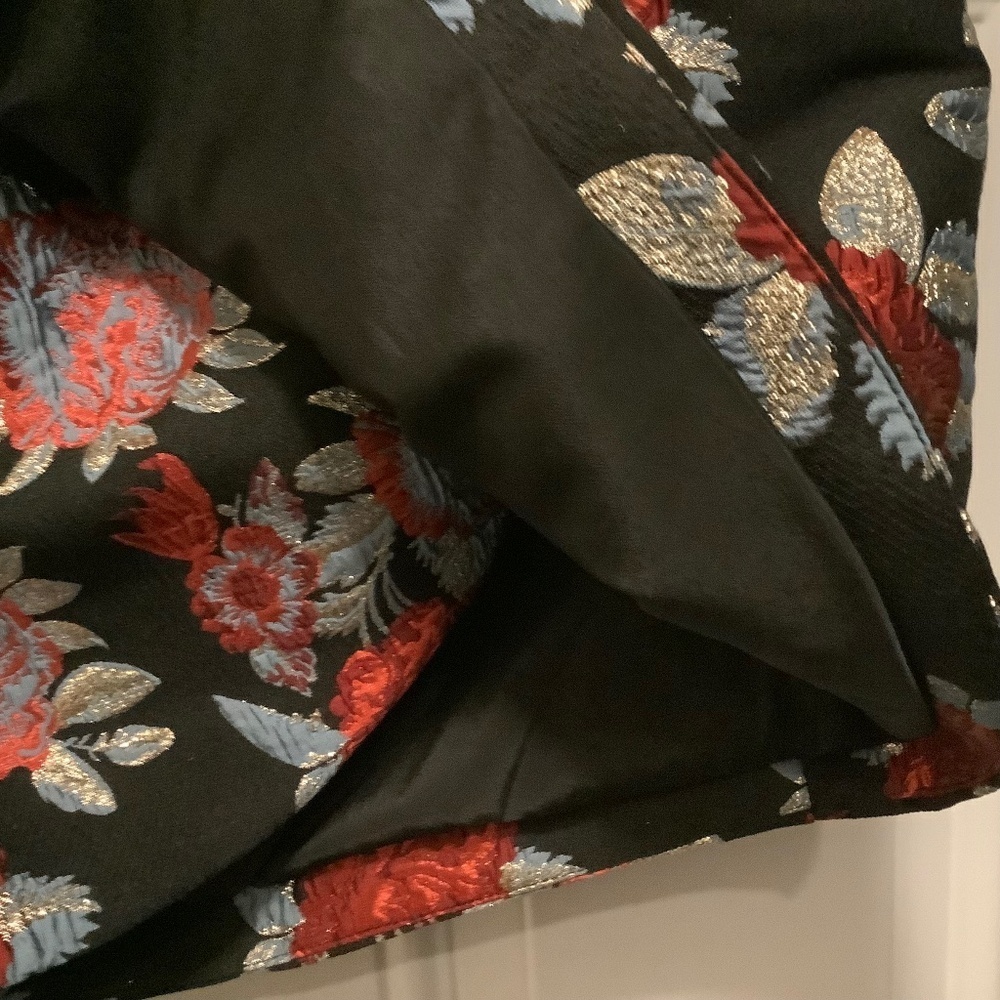 Lover+ Friends | NWT Ramsey Mini Brocade Sz S Dark Floral Romantic Feminine - Picture 5 of 8